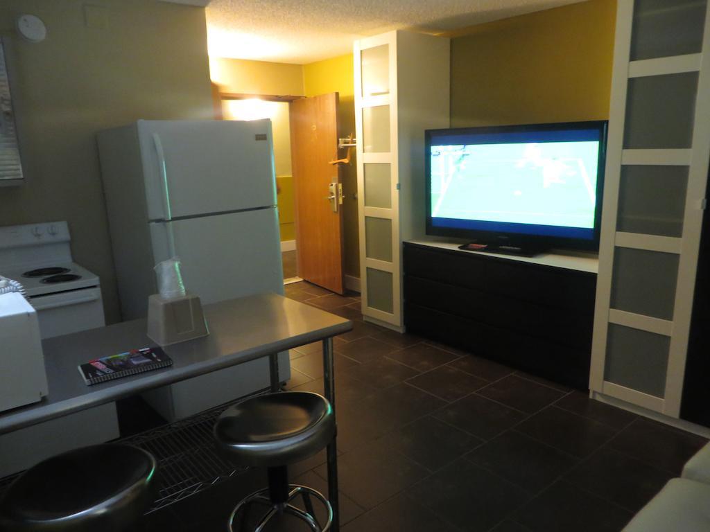 Riverside Suites North Mankato Phòng bức ảnh